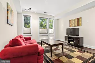 245 15th St SE, Washington, DC 20003 - Photo 5