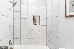 209 15th St NE, Washington, DC 20002 - Photo 11