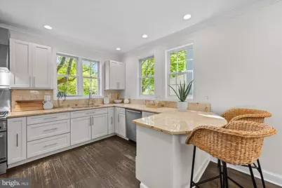 4414 Davenport Street NW, Washington, DC 20016 - Photo 5