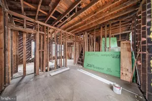 1007 Evarts St NE, Washington, DC 20018 - Photo 9