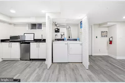 1125 12th Street NW #81, Washington, DC 20005 - Photo 17
