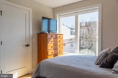 919 12th Street NE #305, Washington, DC 20002 - Photo 9