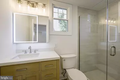 [Address not provided], Washington, DC 20018 - Photo 15