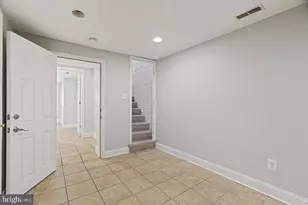 2749 Arizona Ave NW, Washington, DC 20016 - Photo 27