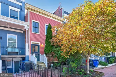 1225 E St SE, Washington, DC 20003 - Photo 1