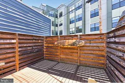 1225 E St SE, Washington, DC 20003 - Photo 23
