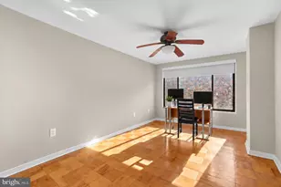 2501 Calvert St NW, Washington, DC 20008 - Photo 11