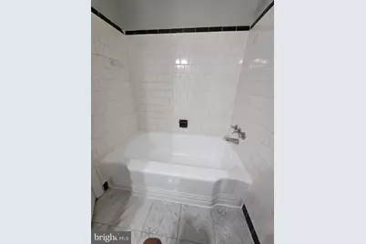 1829 M Street NE #2, Washington, DC 20002 - Photo 7