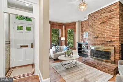 925 South Carolina Avenue SE, Washington, DC 20003 - Photo 3