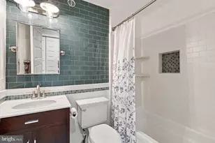 925 South Carolina Ave SE, Washington, DC 20003 - Photo 37
