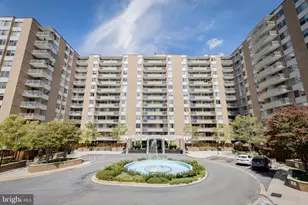 3001 Veazey Terrace NW, Washington, DC 20008 - Photo 3