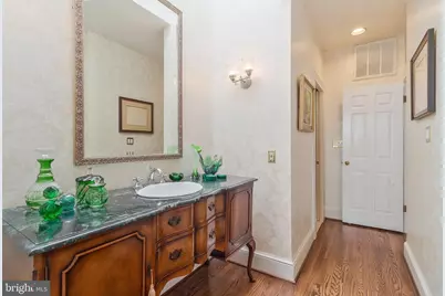3230 Volta Place NW, Washington, DC 20007 - Photo 7