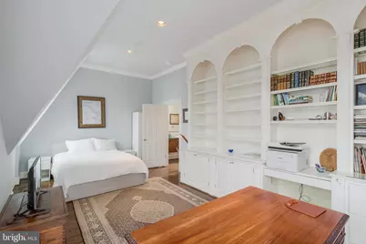 3230 Volta Place NW, Washington, DC 20007 - Photo 5