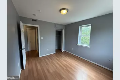 1310 Congress Street SE #302, Washington, DC 20032 - Photo 5