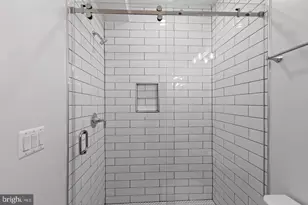 2236 40th St NW, Washington, DC 20007 - Photo 19