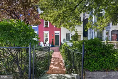 1317 Potomac Avenue SE, Washington, DC 20003 - Photo 3