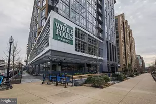 1025 1st St SE, Washington, DC 20003 - Photo 25