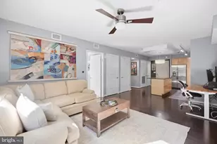 1025 1st St SE, Washington, DC 20003 - Photo 7