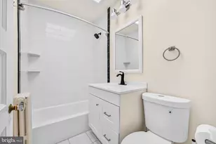 1225 18th St NE, Washington, DC 20002 - Photo 19