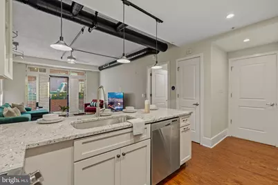 1440 Church Street NW #103, Washington, DC 20005 - Photo 9