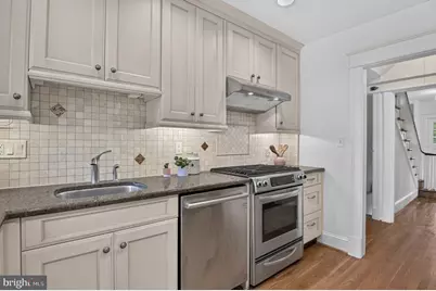 3933 Livingston Street NW, Washington, DC 20015 - Photo 19