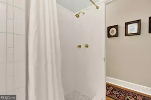 1137 Fairmont St NW, Washington, DC 20009 - Photo 33