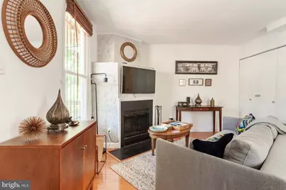 2119 N Street NW #4, Washington, DC 20037 - Photo 9