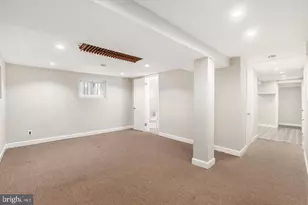 900 Madison St NW, Washington, DC 20011 - Photo 29