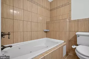 922 N St NW, Washington, DC 20001 - Photo 21