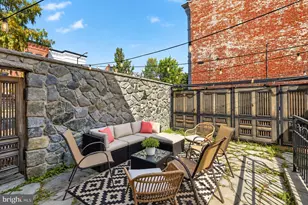 251 8th St NE, Washington, DC 20002 - Photo 41