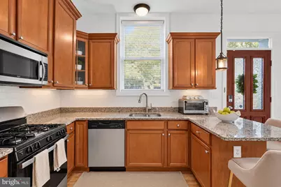 251 8th Street NE, Washington, DC 20002 - Photo 33