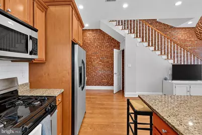 251 8th Street NE, Washington, DC 20002 - Photo 5
