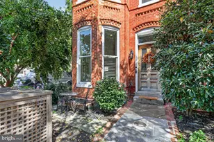 251 8th St NE, Washington, DC 20002 - Photo 31