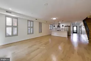 310 V St NE, Washington, DC 20002 - Photo 3