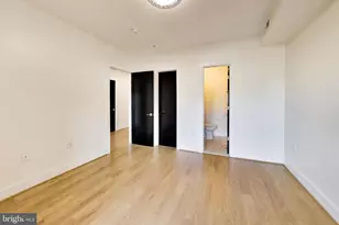 310 V St NE, Washington, DC 20002 - Photo 17