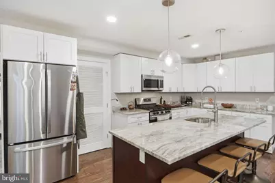 1258 Holbrook Terrace NE #5, Washington, DC 20002 - Photo 9