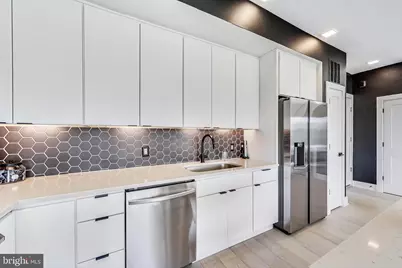 1532 N Capitol Street NW #402, Washington, DC 20002 - Photo 9