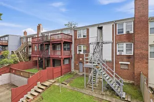 1322 Downing Pl NE, Washington, DC 20018 - Photo 3