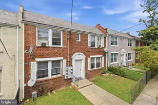 1322 Downing Pl NE, Washington, DC 20018 - Photo 17
