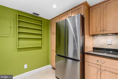 1080 Wisconsin Avenue NW #2011, Washington, DC 20007 - Photo 9