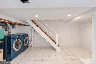 23 5th St SE, Washington, DC 20003 - Photo 27