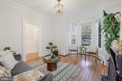23 5th Street SE, Washington, DC 20003 - Photo 3