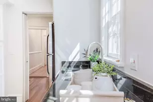 23 5th St SE, Washington, DC 20003 - Photo 11