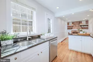 23 5th St SE, Washington, DC 20003 - Photo 9