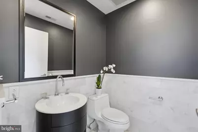 3336 Cadys Alley NW #201, Washington, DC 20007 - Photo 7