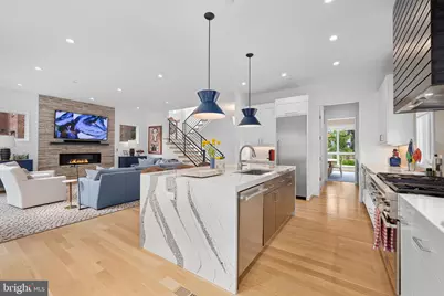 5624 Sherier Place NW, Washington, DC 20016 - Photo 9