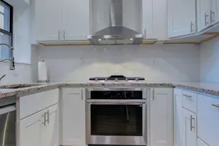 1669 Columbia Rd NW, Washington, DC 20009 - Photo 15