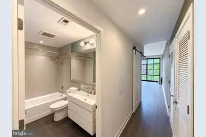 2030 NW 8th Street NW #308, Washington, DC 20001 - Photo 9