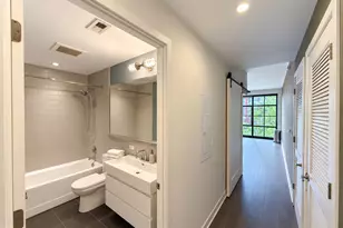 2030 NW 8th Street NW, Washington, DC 20001 - Photo 9