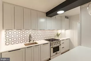 4201 Cathedral Ave NW, Washington, DC 20016 - Photo 13